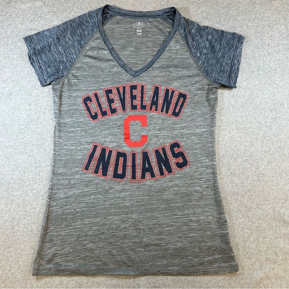 Cleveland Indians Women's Gray Athletic V-Neck Top-Large - Picture 1 of 6